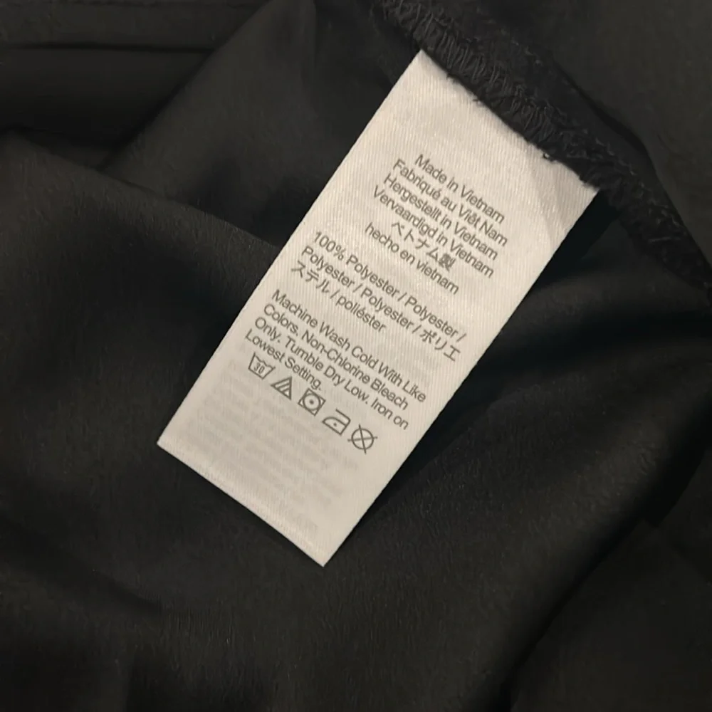 NWT J.Crew Puff Sleeve Satin Back Crepe Top